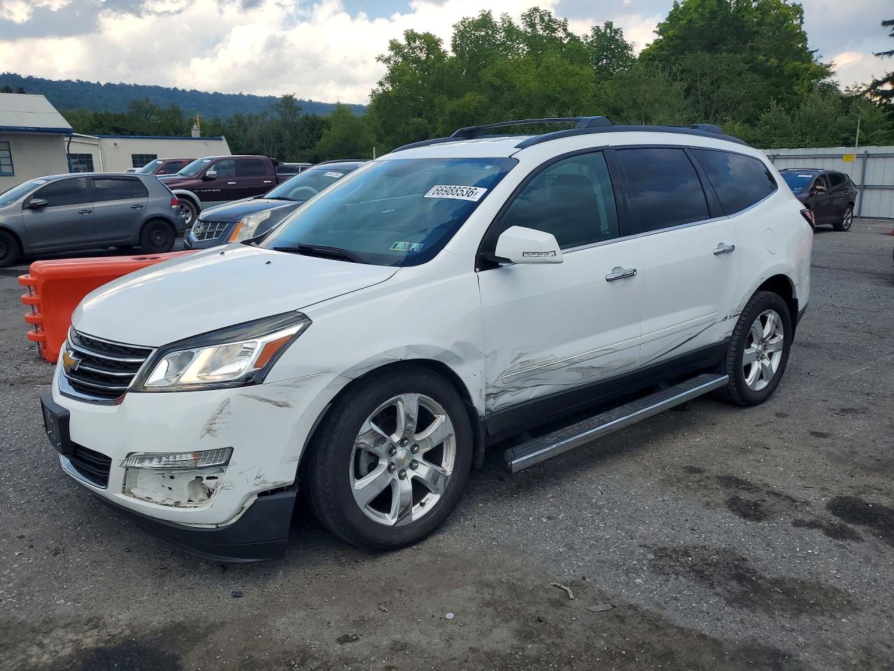 2017 CHEVROLET TRAVERSE LT | 1GNKVGKD6HJ284640 | UPCARS