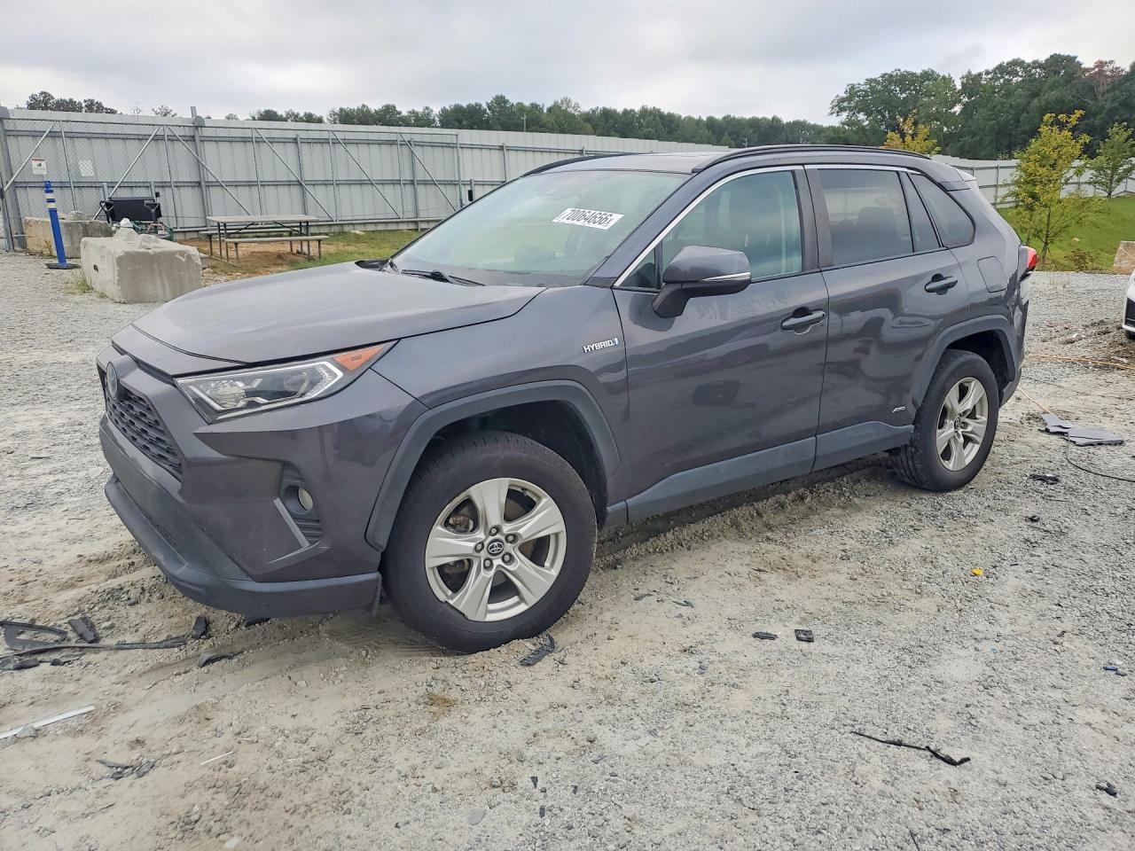 2020 TOYOTA RAV4 XLE | 2T3RWRFV1LW076940 | UPCARS