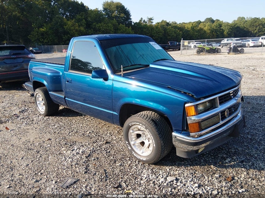 1994 CHEVROLET GMT-400 C1500 | 1GBDC14KXRZ162743 | UPCARS
