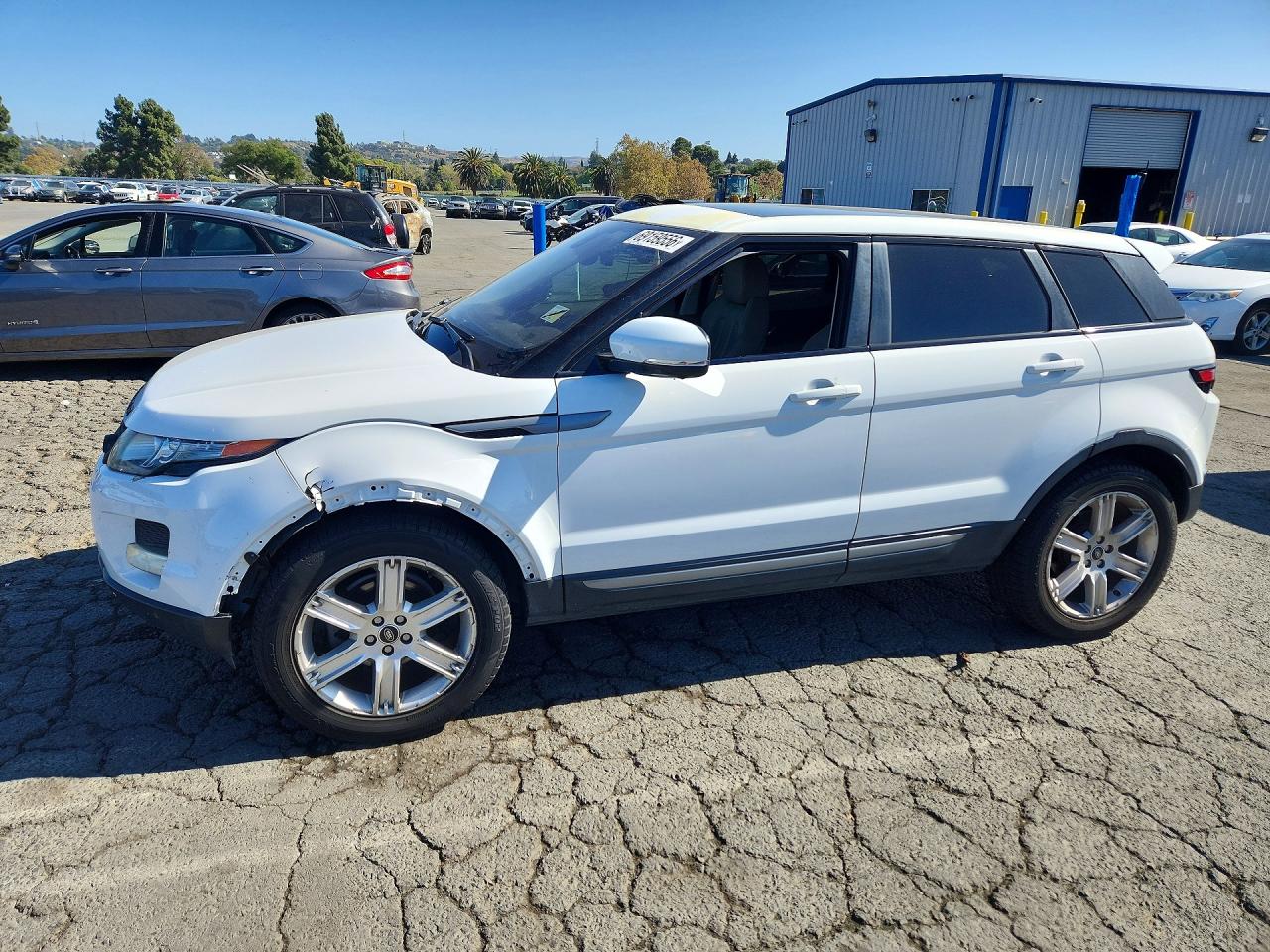 2013 LAND ROVER RANGEROVER PURE PLUS | SALVP2BGXDH818181 | UPCARS
