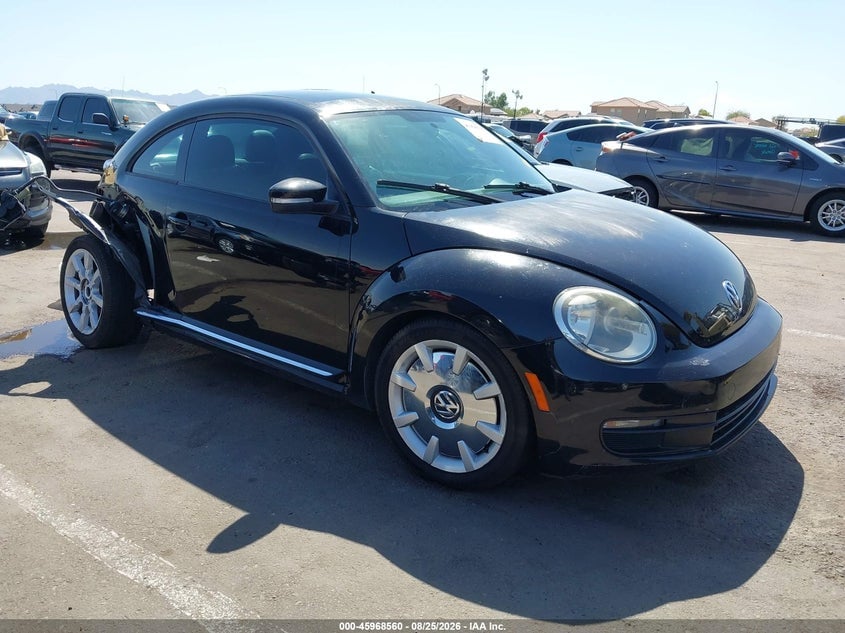 2012 VOLKSWAGEN BEETLE 2.5L | 3VWJP7AT7CM637760 | UPCARS