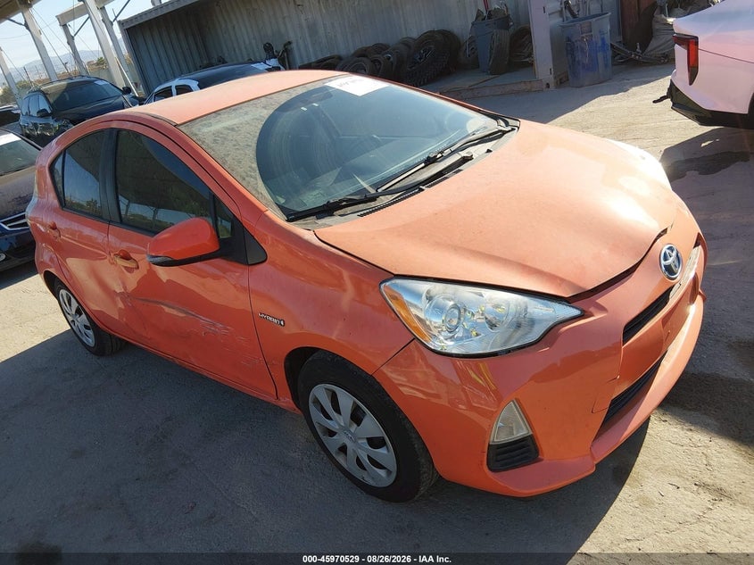 2013 TOYOTA PRIUS C TWO | JTDKDTB30D1047048 | UPCARS