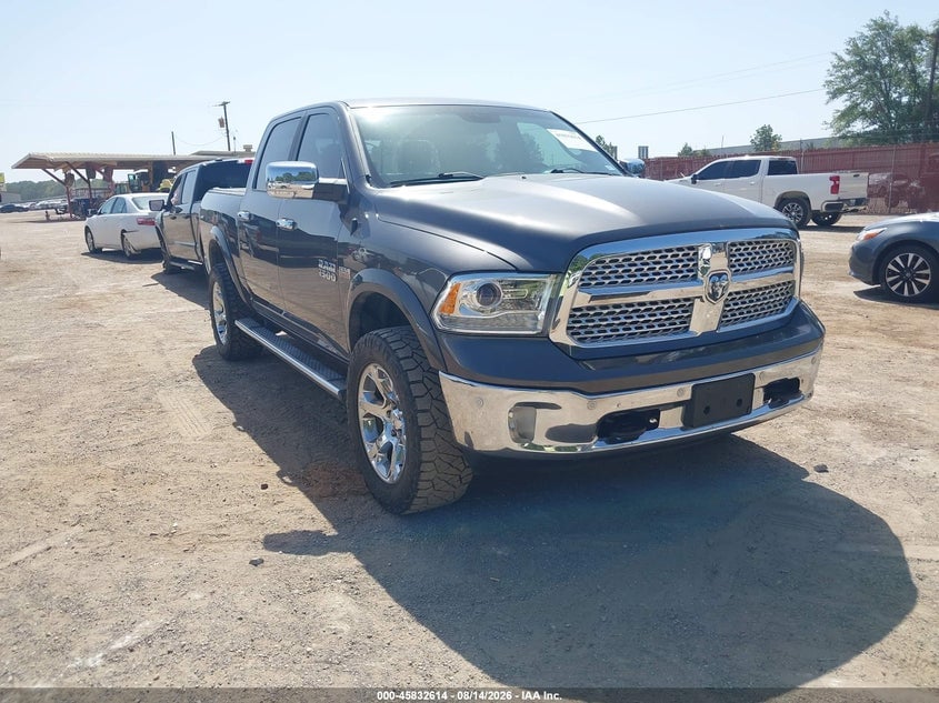 2017 RAM 1500 LARAMIE  4X4 5'7 BOX | 1C6RR7NT6HS859304 | UPCARS