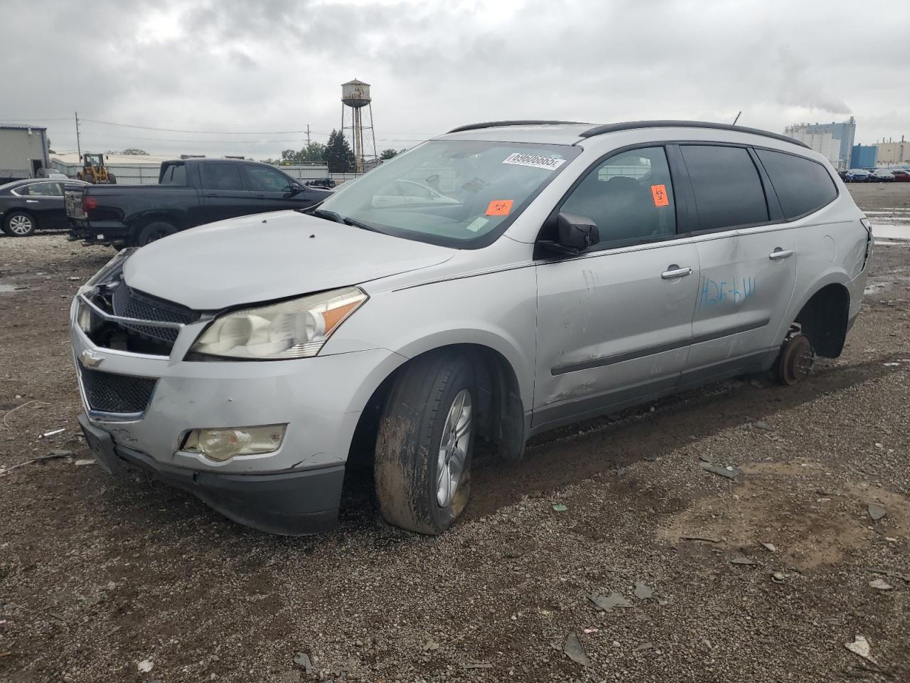 2011 CHEVROLET TRAVERSE LS | 1GNKRFED5BJ374167 | UPCARS
