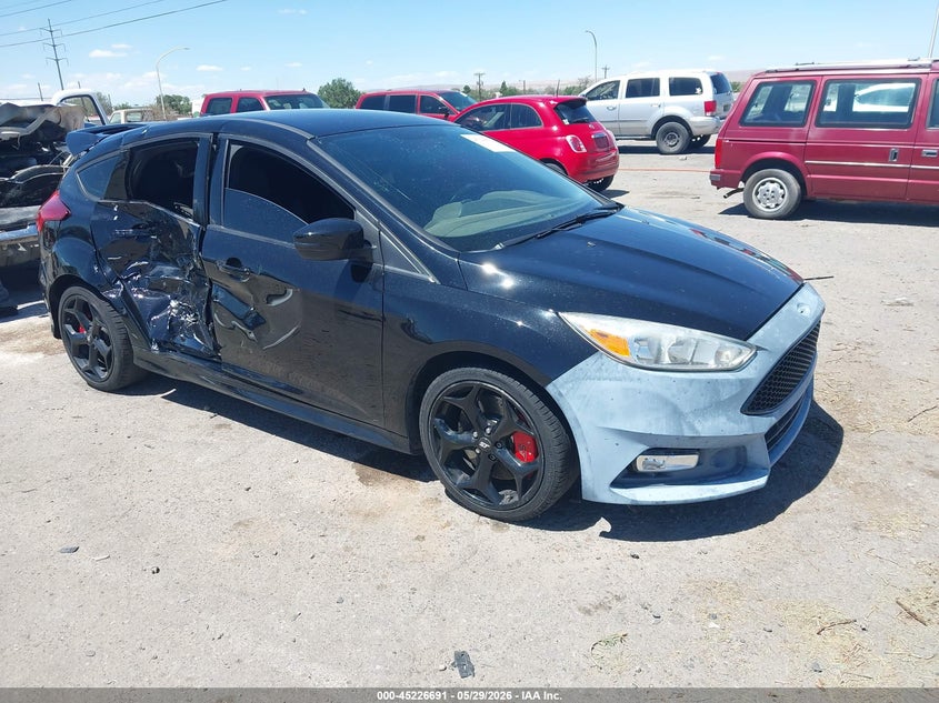 2017 FORD FOCUS ST | 1FADP3L96HL270858 | UPCARS