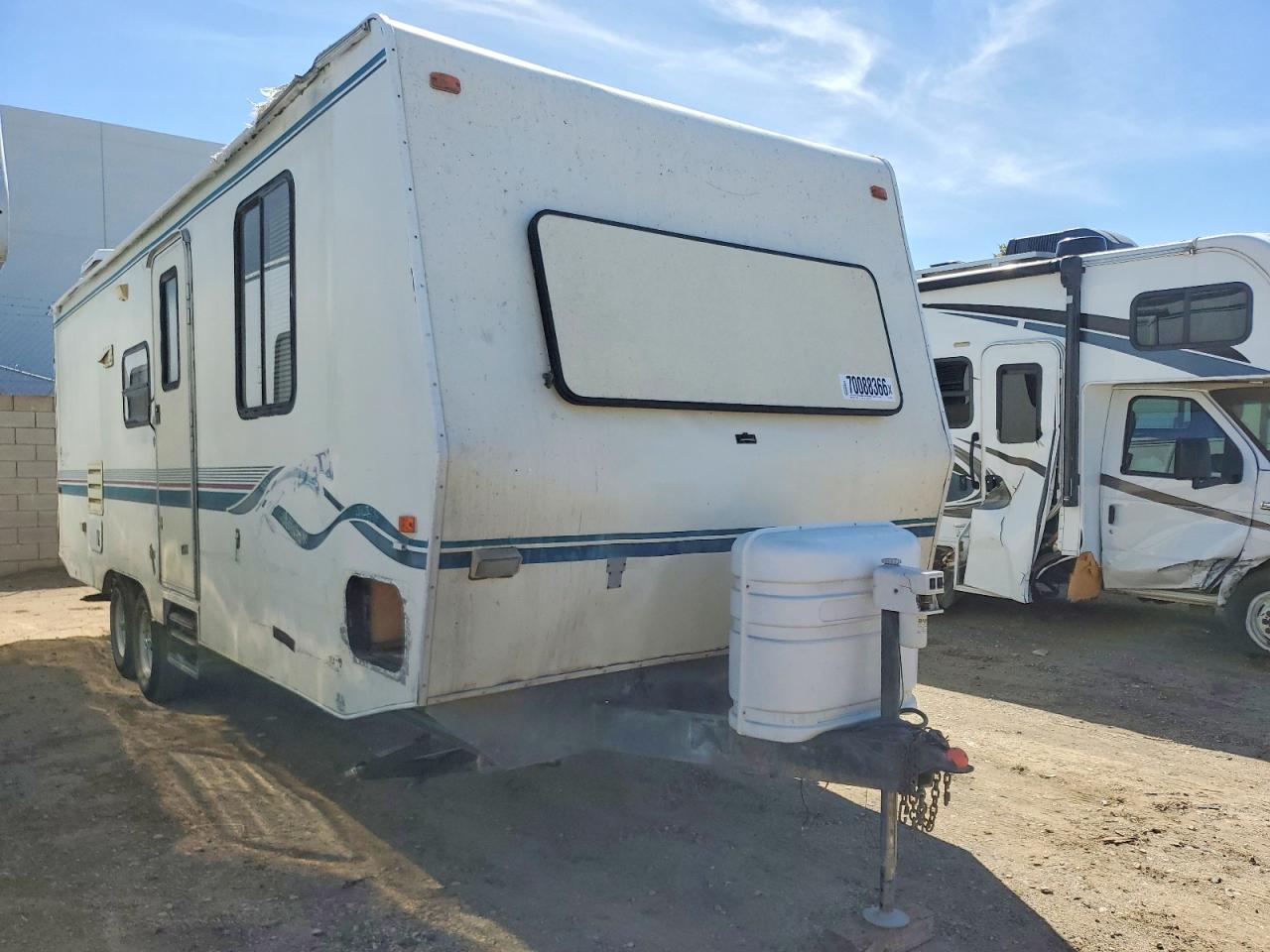 1998 FLEETWOOD PROWLER CAMPER | 1EC1H2624W1575054 | UPCARS