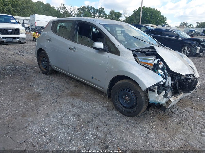 2013 NISSAN LEAF S | 1N4AZ0CP5DC425758 | UPCARS