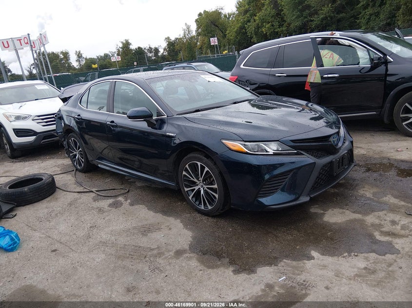 2018 TOYOTA CAMRY HYBRID SE | 4T1B21HK2JU504201 | UPCARS