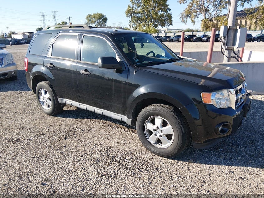 2009 FORD ESCAPE XLT | 1FMCU03789KB20684 | UPCARS