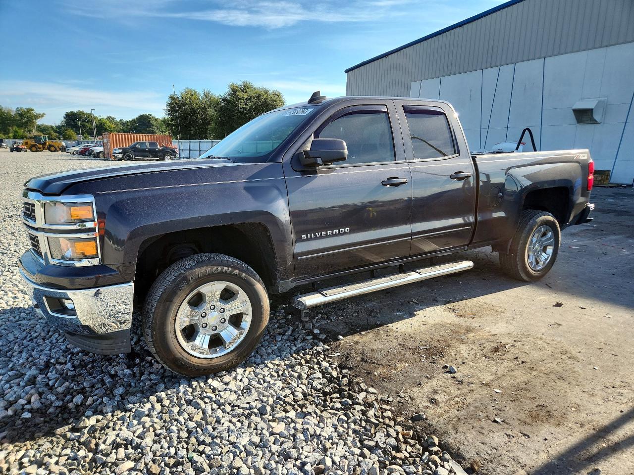 2015 CHEVROLET SILVERADO K1500 LT | 1GCVKREC7FZ147735 | UPCARS