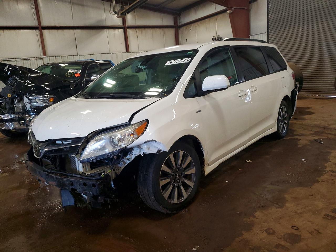 2019 TOYOTA SIENNA LE | 5TDJZ3DCXKS226515 | UPCARS