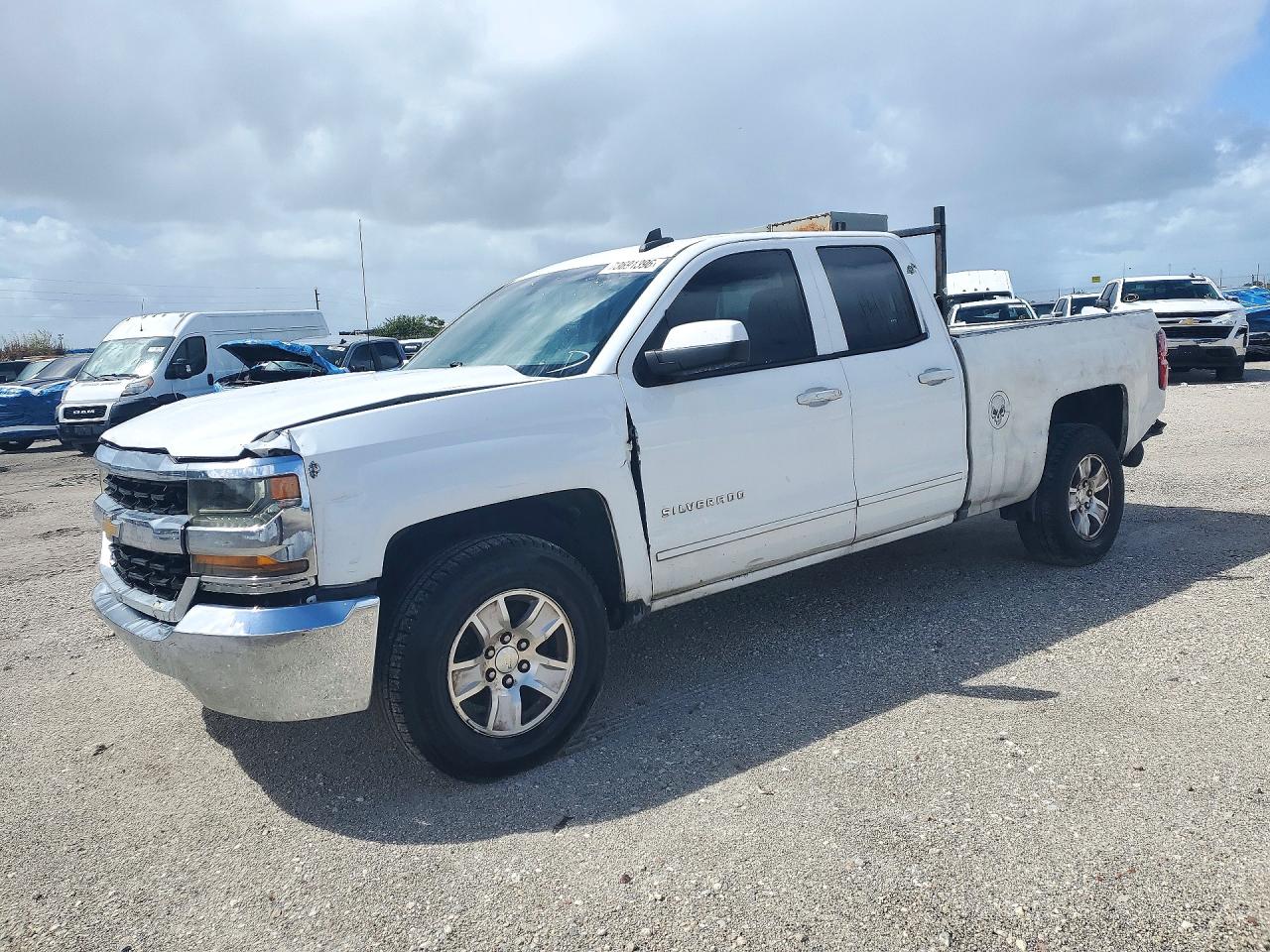 2019 CHEVROLET SILVERADO C1500 LT | 2GCRCPEC7K1149300 | UPCARS