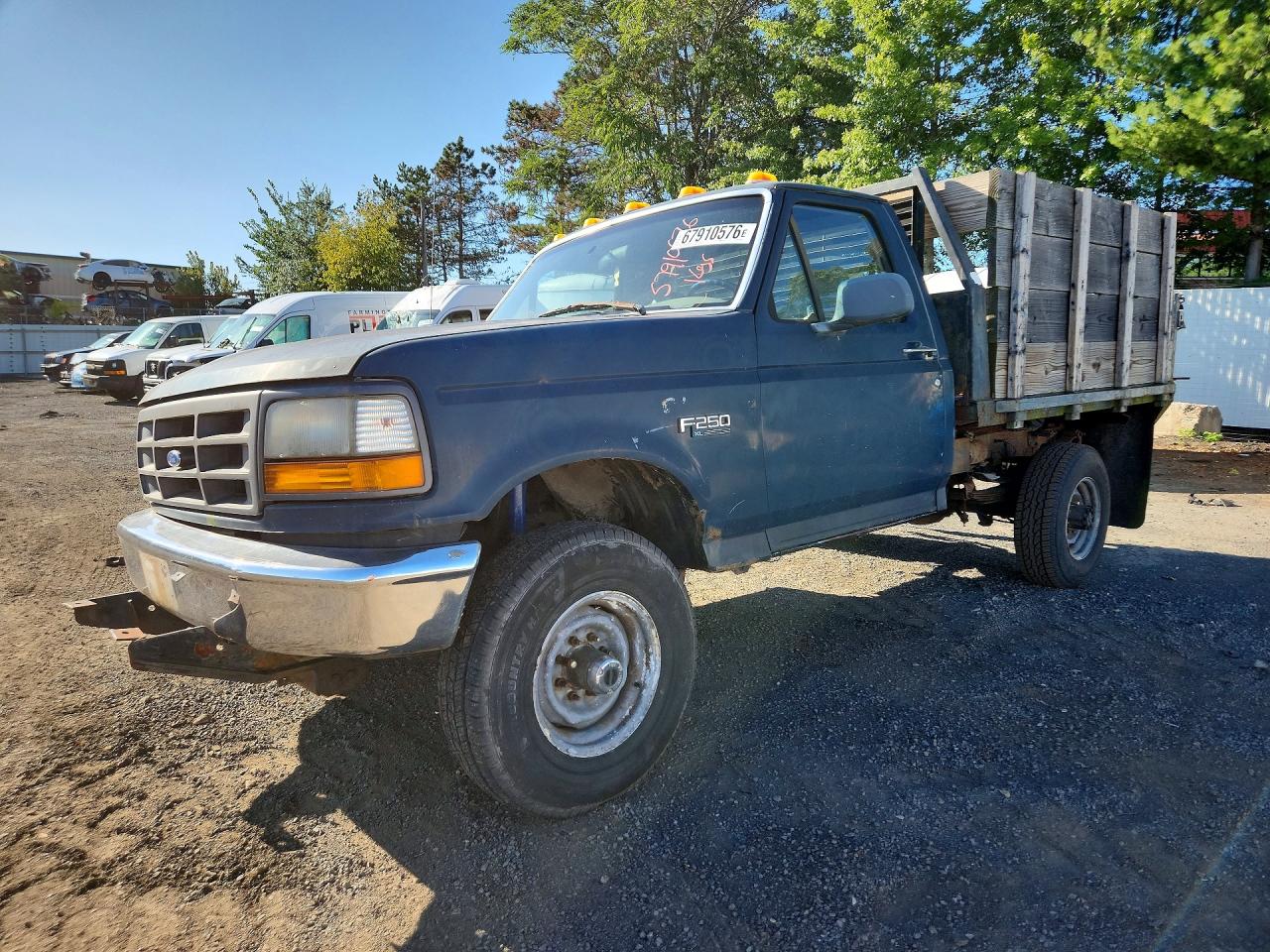 1996 FORD F250 FLATBED TRUCK | 2FTHF26H9TCA14826 | UPCARS