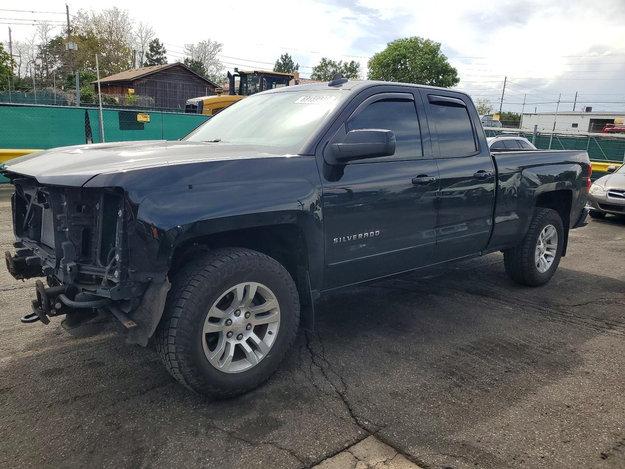 2016 CHEVROLET SILVERADO K1500 LT | 1GCVKREC9GZ187302 | UPCARS