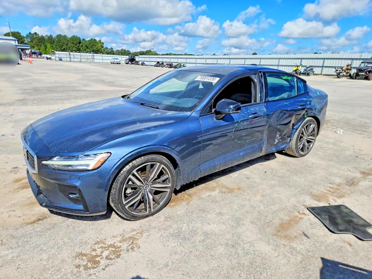 2019 VOLVO S60 T5 R-DESIGN | 7JR102FM1KG007139 | UPCARS