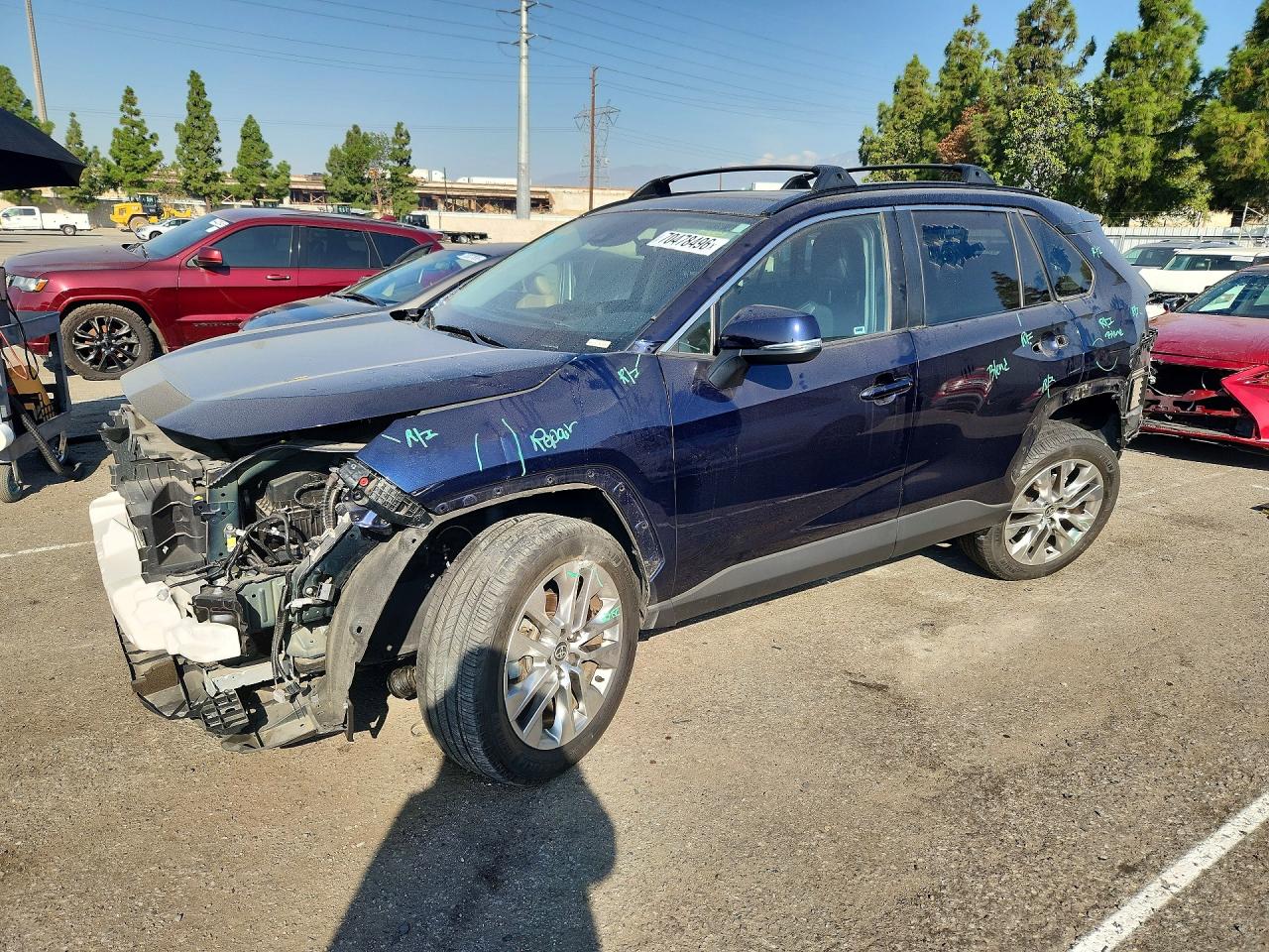 2022 TOYOTA RAV4 XLE PREMIUM | 2T3C1RFV8NW235816 | UPCARS