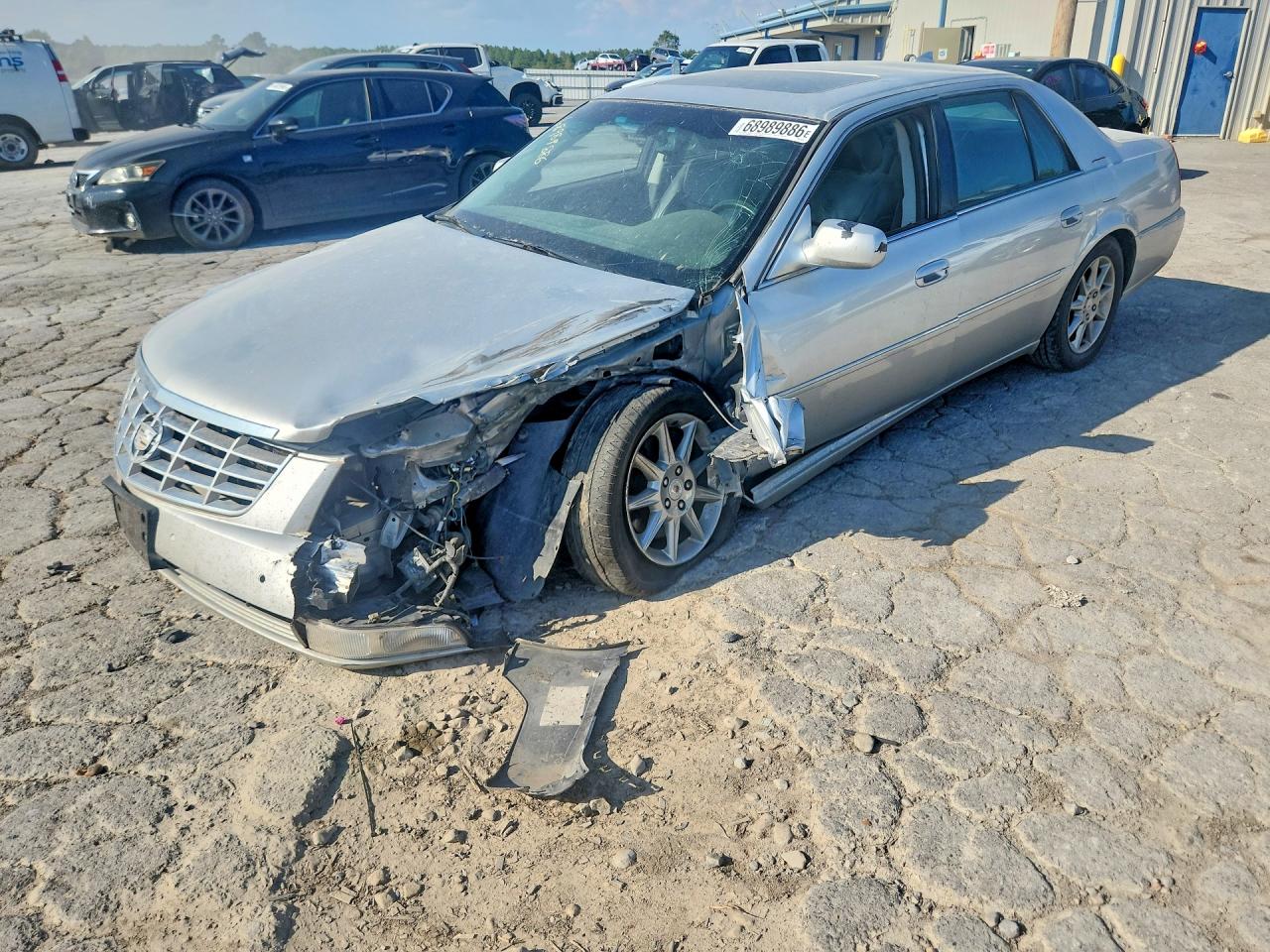 2010 CADILLAC DTS LUXURY COLLECTION | 1G6KD5EY5AU138199 | UPCARS