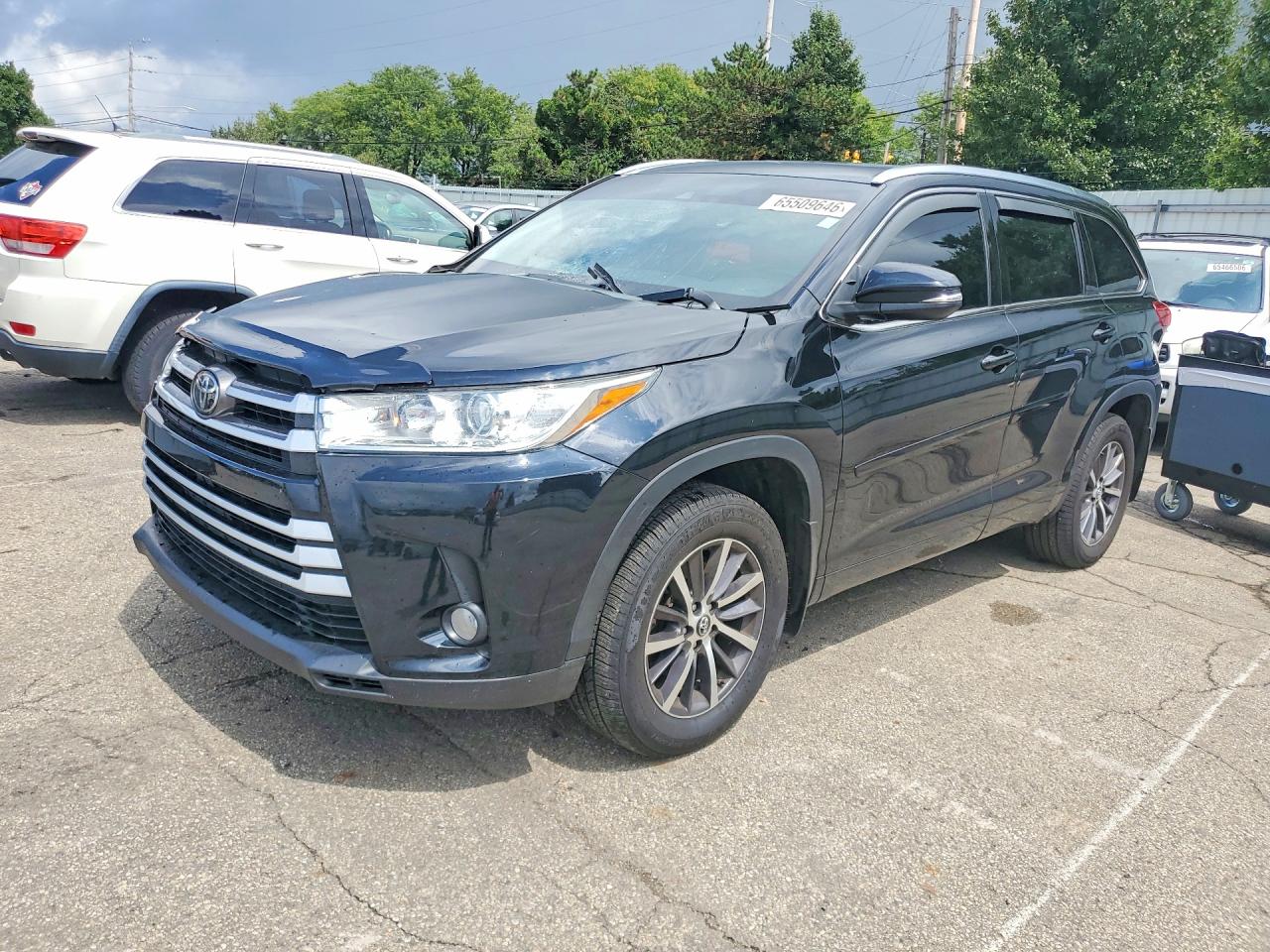 2017 TOYOTA HIGHLANDER XLE | 5TDJZRFH0HS468069 | UPCARS