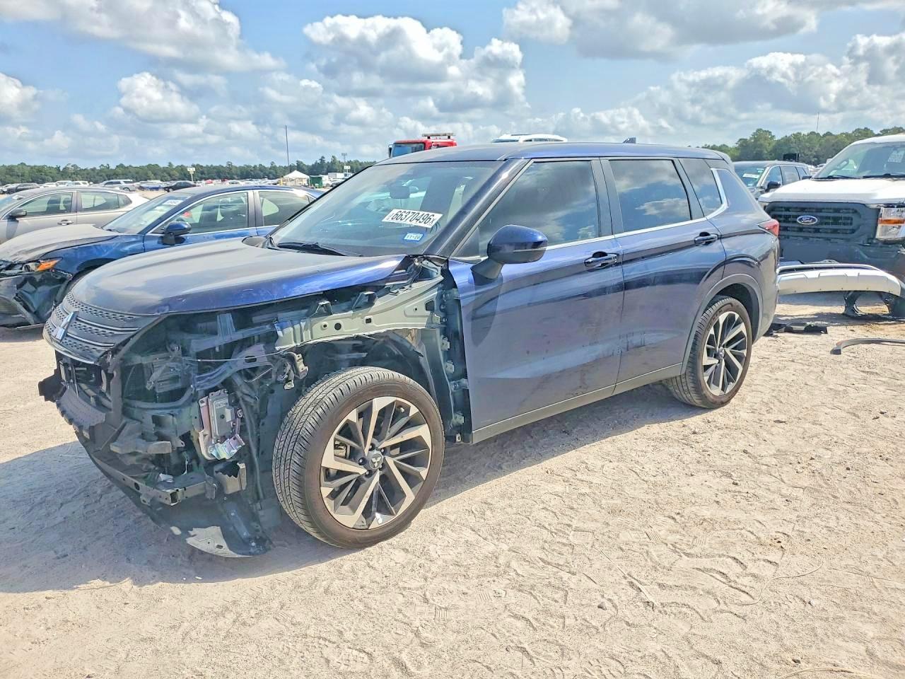2024 MITSUBISHI OUTLANDER SE | JA4J3VA86RZ082459 | UPCARS