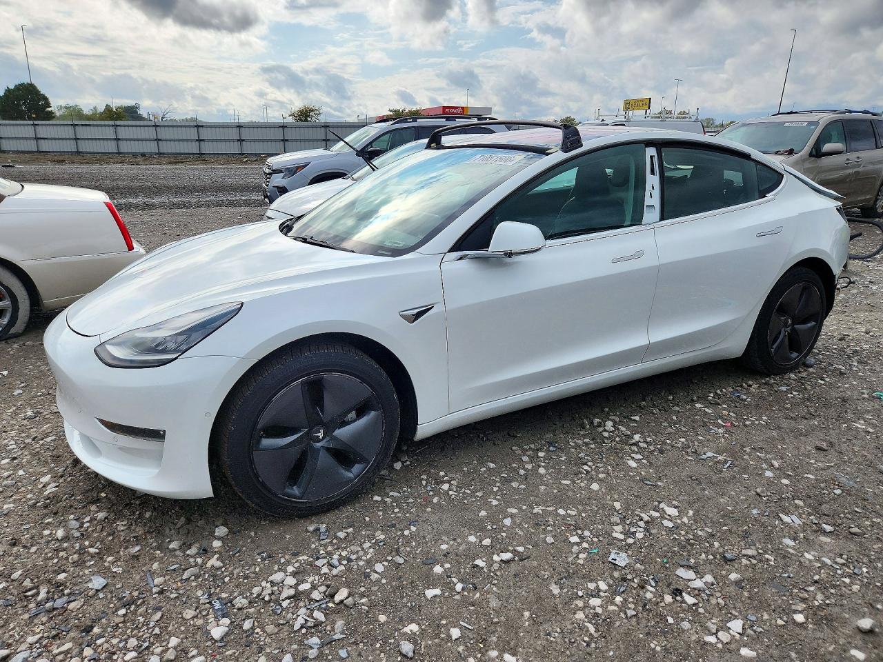 2018 TESLA MODEL 3 | 5YJ3E1EB9JF054625 | UPCARS