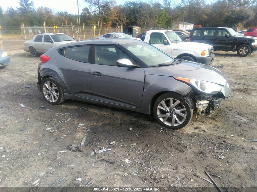 2015 HYUNDAI VELOSTER | KMHTC6AD9FU234823 | UPCARS