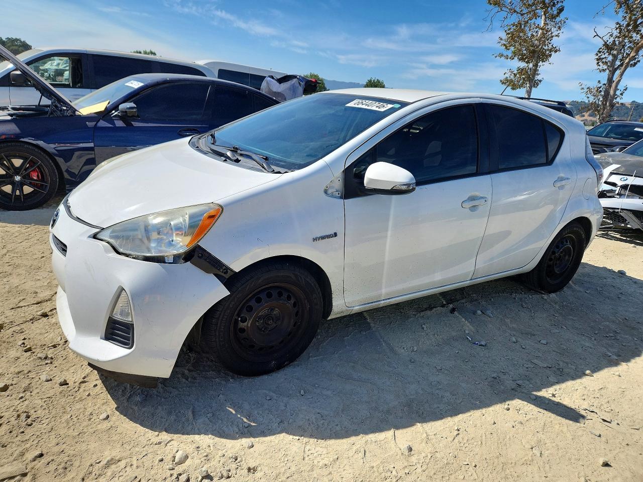 2014 TOYOTA PRIUS ONE | JTDKDTB3XE1564570 | UPCARS