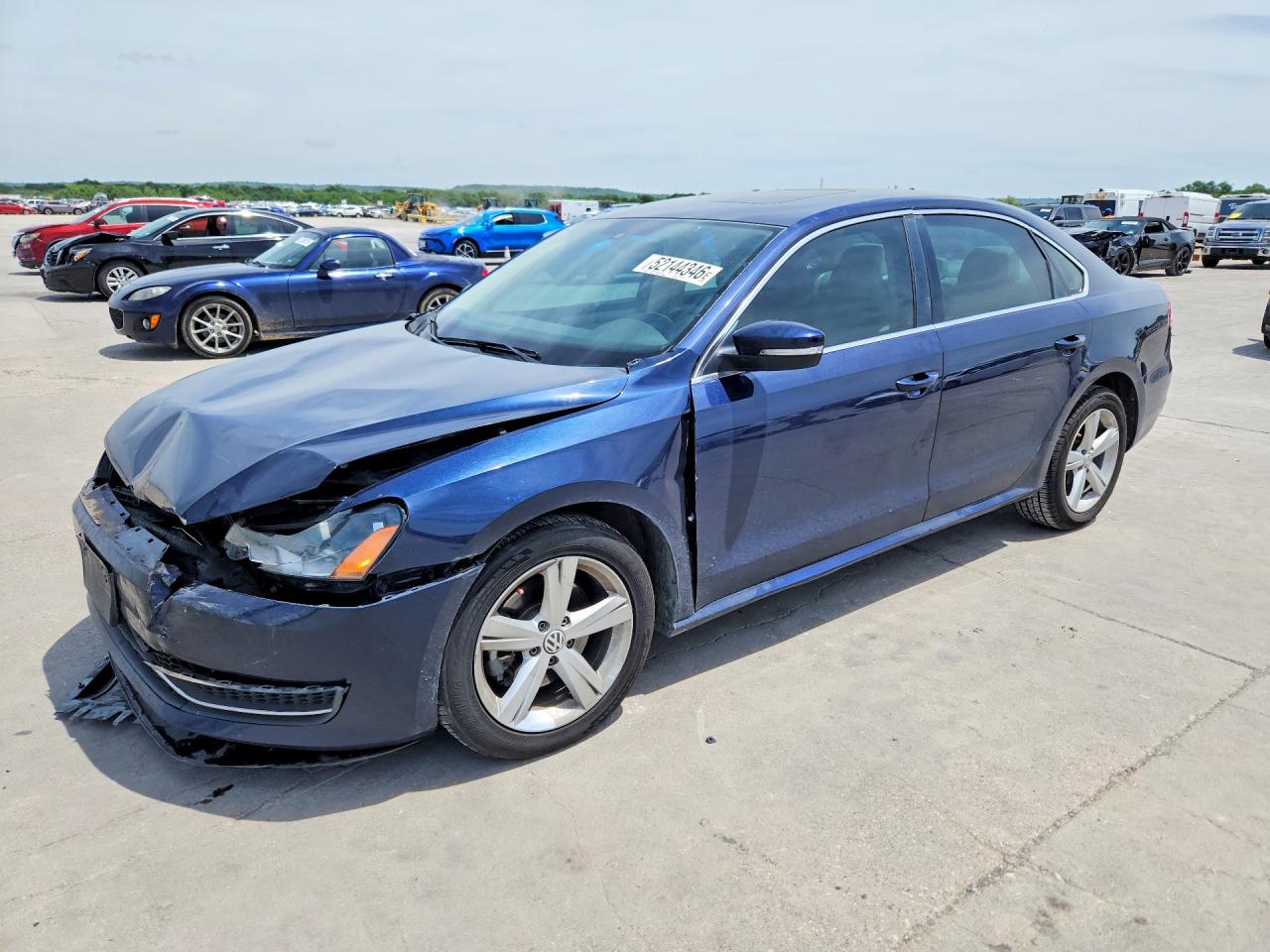 2013 VOLKSWAGEN PASSAT SE | 1VWBH7A32DC027060 | UPCARS