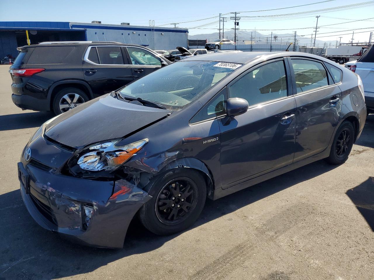 2013 TOYOTA PRIUS FOUR | JTDKN3DU6D5700137 | UPCARS