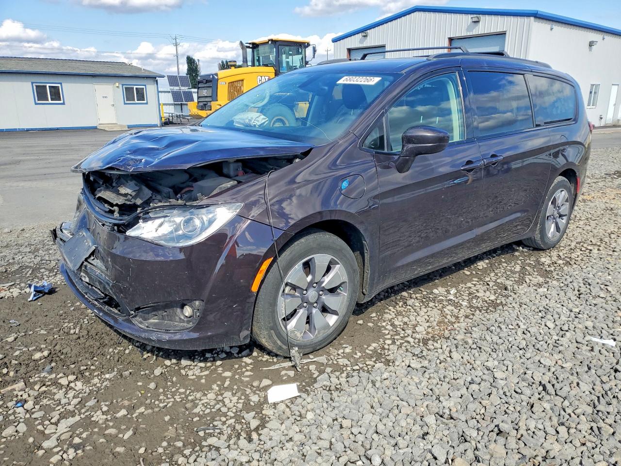 2018 CHRYSLER PACIFICA HYBRID TOURING L | 2C4RC1L72JR359323 | UPCARS