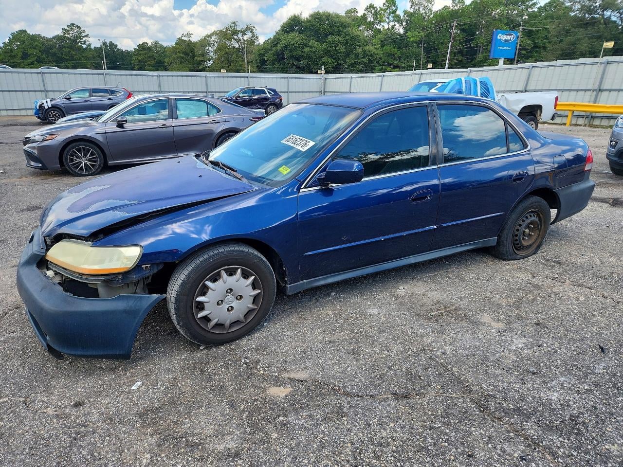 2001 HONDA ACCORD LX | 1HGCG56401A054704 | UPCARS