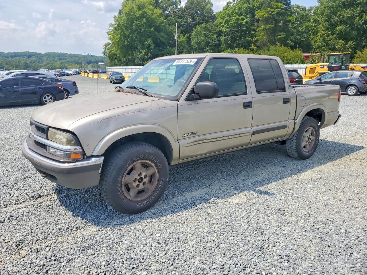 2002 CHEVROLET S10 | 1GCDT13W92K174400 | UPCARS