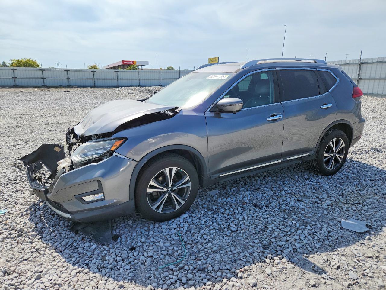 2017 NISSAN ROGUE SL | 5N1AT2MV4HC874967 | UPCARS