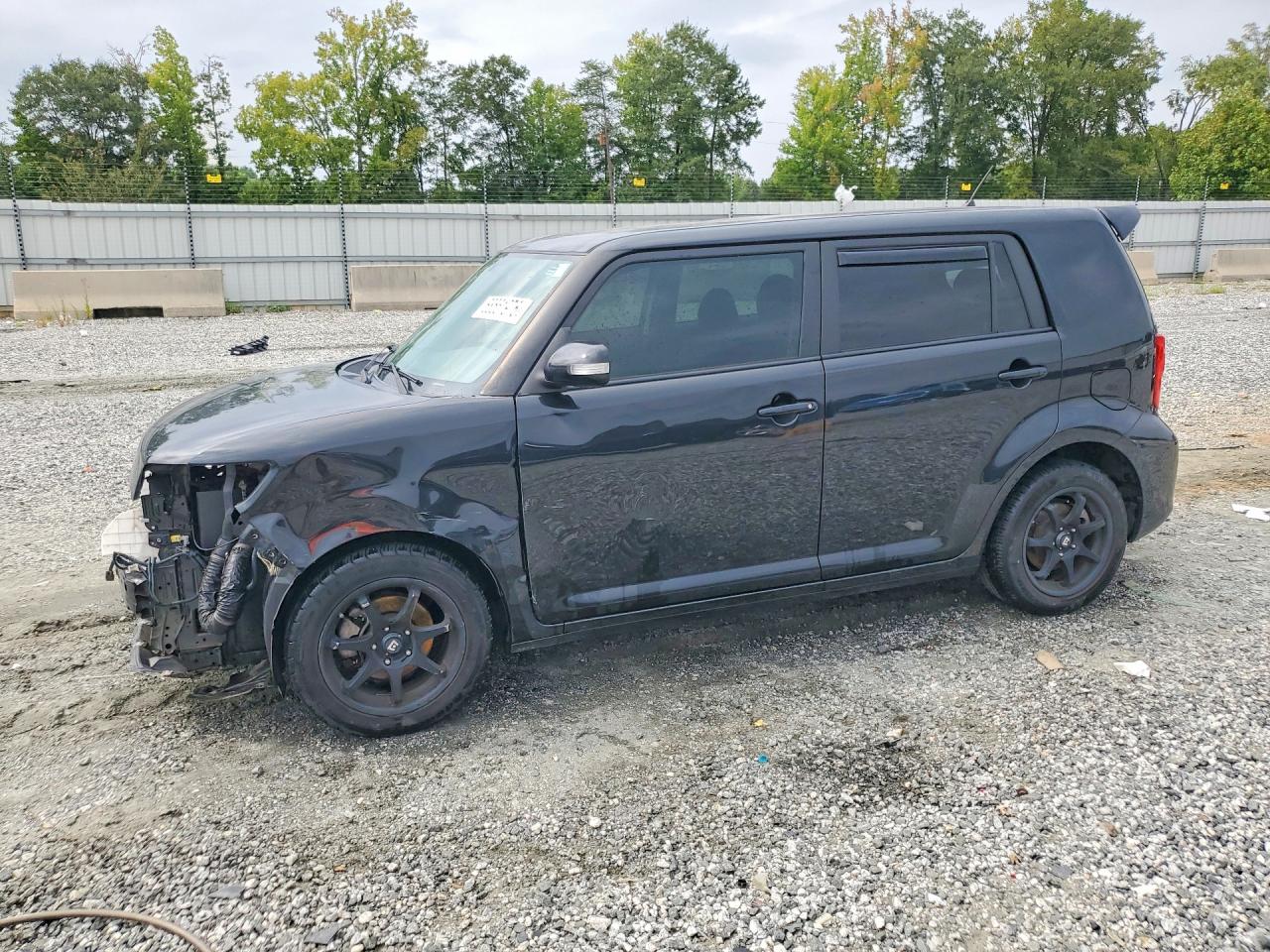 2014 SCION X BASE | JTLZE4FE8EJ055773 | UPCARS