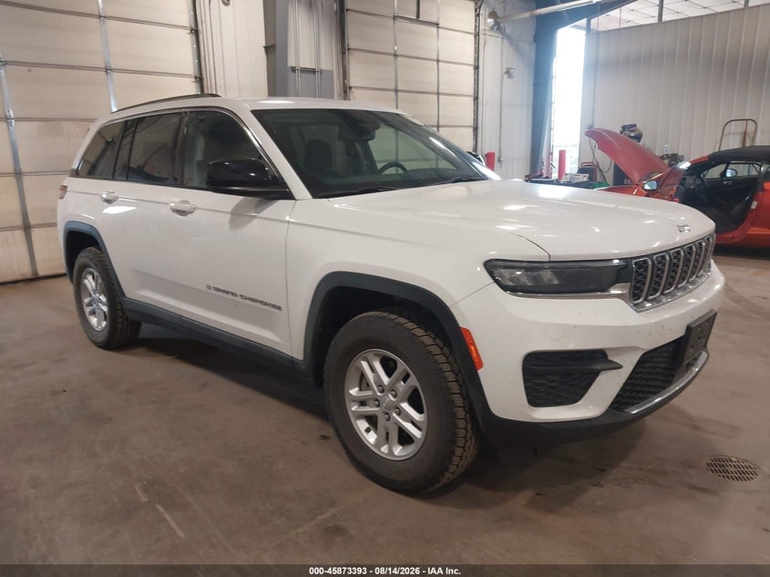 2023 JEEP GRAND CHEROKEE LAREDO 4X4 | 1C4RJHAGXPC658495 | UPCARS
