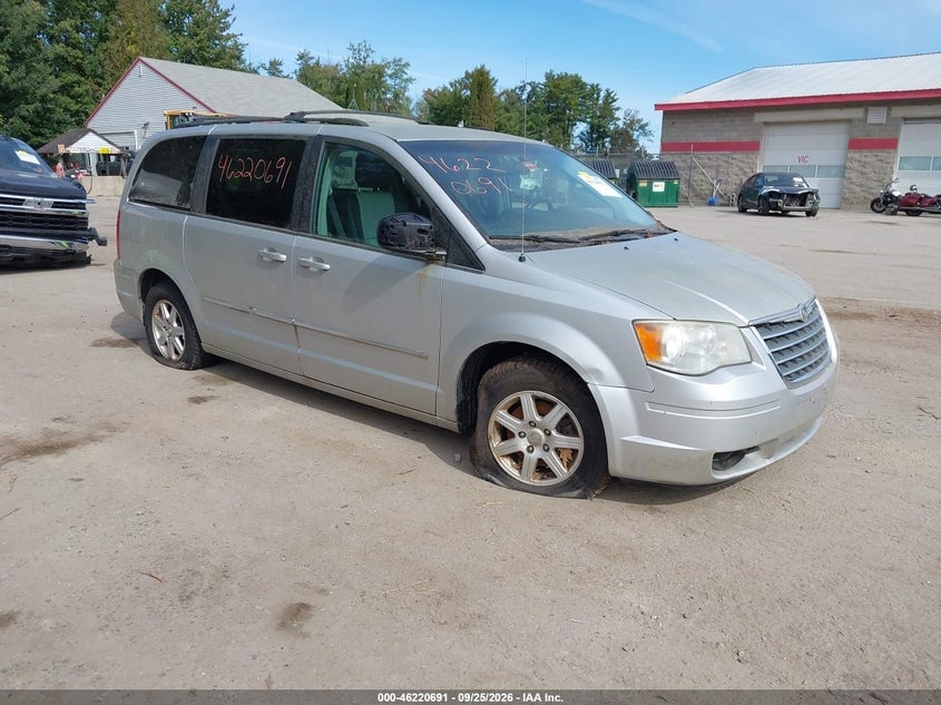 2010 CHRYSLER TOWN & COUNTRY TOURING PLUS | 2A4RR8DXXAR375124 | UPCARS
