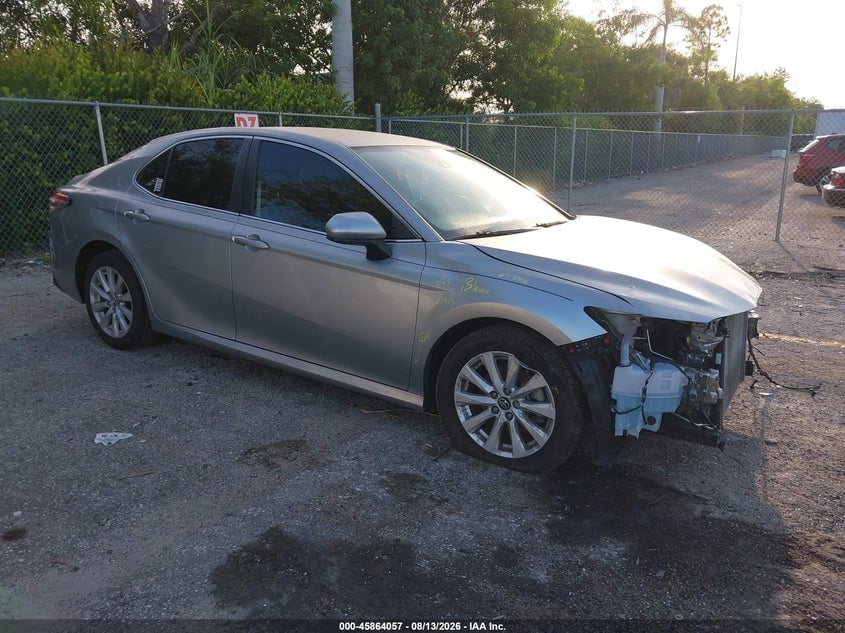 2020 TOYOTA CAMRY LE | 4T1C11AK4LU863912 | UPCARS