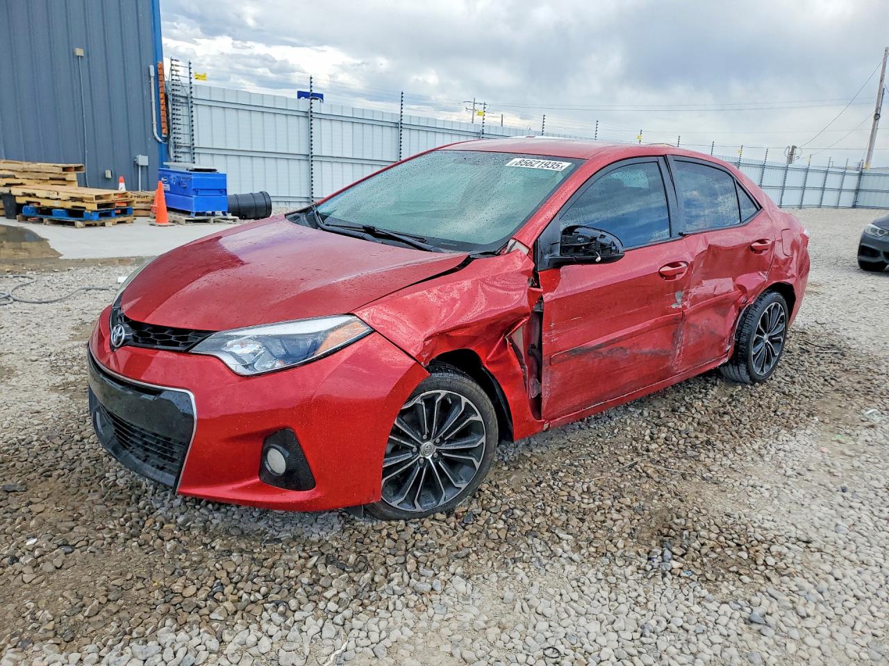 2015 TOYOTA COROLLA S PLUS | 5YFBURHE4FP252950 | UPCARS
