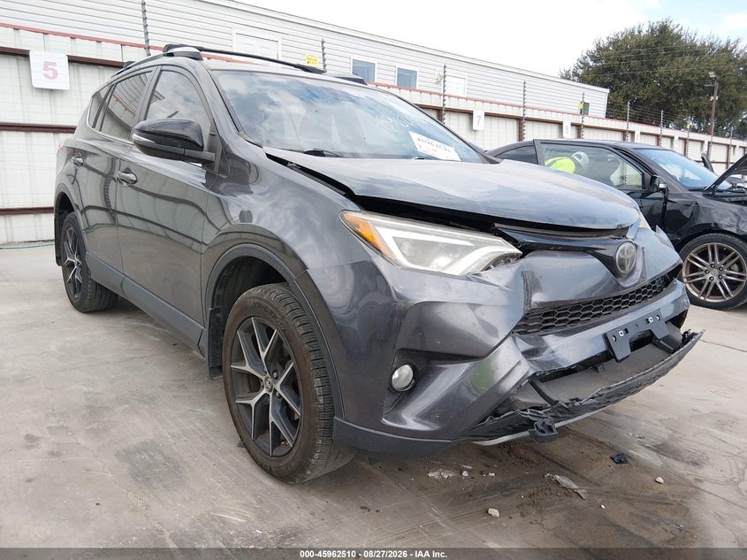 2018 TOYOTA RAV4 SE | JTMNFREV3JD118177 | UPCARS