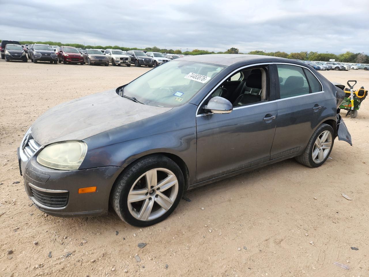 2005 VOLKSWAGEN JETTA 2.5L OPTION PACKAGE 2 | 3VWDF71K45M620246 | UPCARS