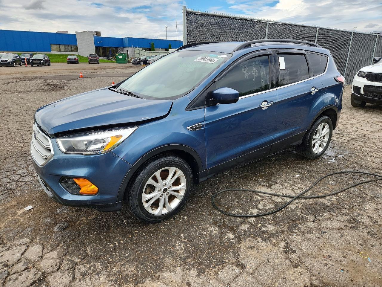 2018 FORD ESCAPE SE | 1FMCU9GD0JUC40475 | UPCARS
