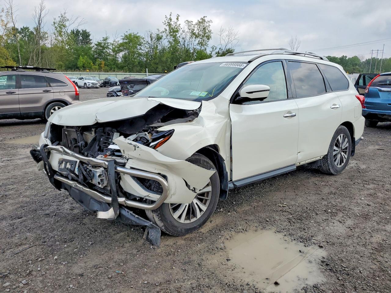 2017 NISSAN PATHFINDER SL | 5N1DR2MM7HC674250 | UPCARS