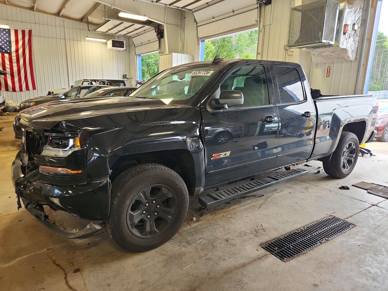 2016 CHEVROLET SILVERADO K1500 LT | 1GCVKREC2GZ369052 | UPCARS
