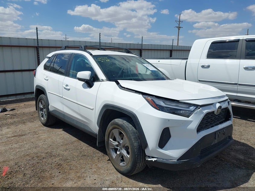 2024 TOYOTA RAV4 XLE | 2T3W1RFV4RW353686 | UPCARS