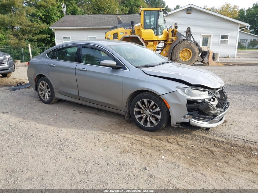 2015 CHRYSLER 200 LIMITED | 1C3CCCAB0FN580128 | UPCARS