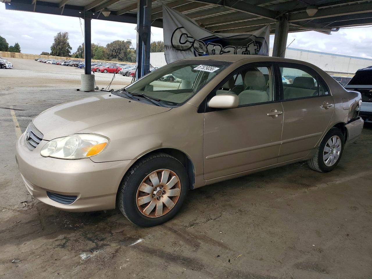 2004 TOYOTA COROLLA LE | 1NXBR32E24Z261858 | UPCARS