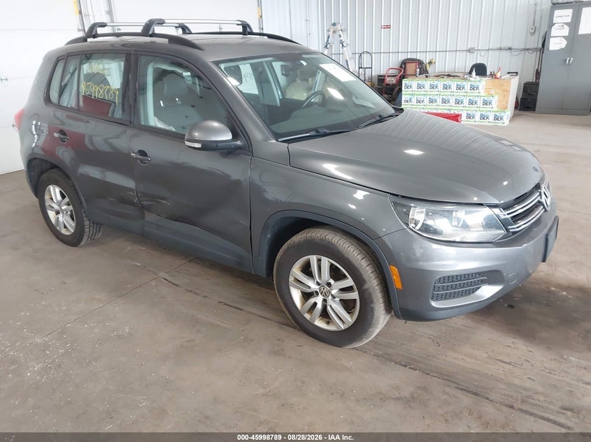 2017 VOLKSWAGEN TIGUAN 2.0T/2.0T S | WVGBV7AX5HK031223 | UPCARS
