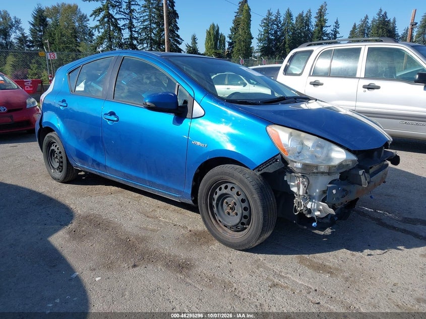 2014 TOYOTA PRIUS C TWO | JTDKDTB30E1559894 | UPCARS