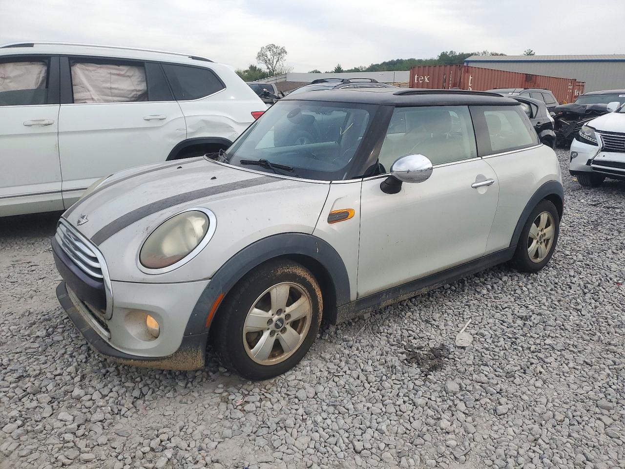 2015 MINI COOPER | WMWXM5C52FT937797 | UPCARS