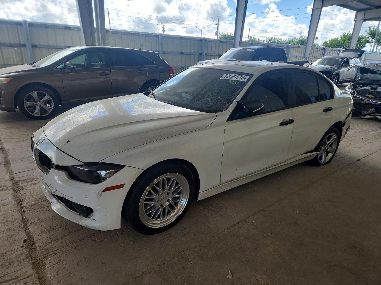 2015 BMW 3 SERIES I | WBA3B1G58FNT64786 | UPCARS