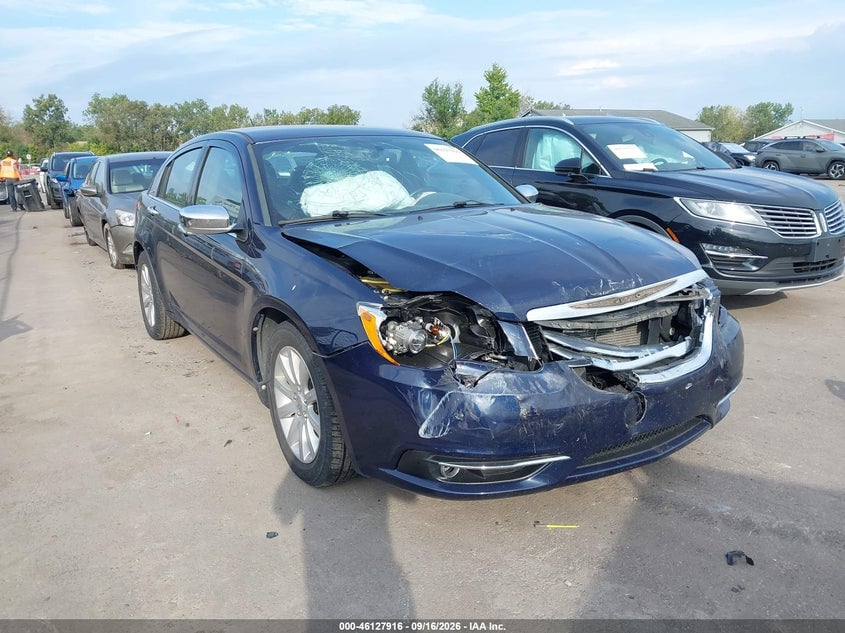 2013 CHRYSLER 200 LIMITED | 1C3CCBCGXDN684755 | UPCARS
